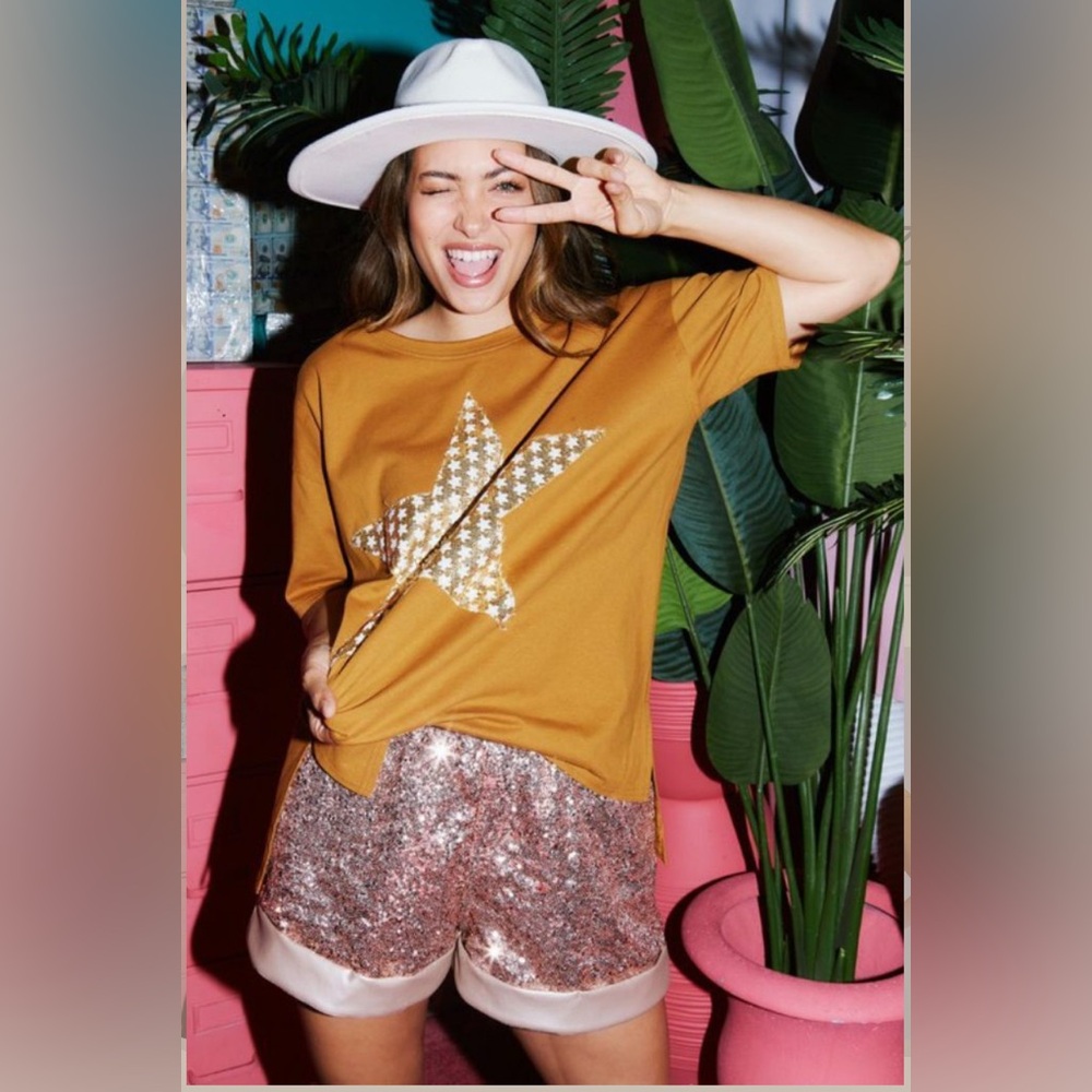 Fantastic Fawn Gold Star Top NWOT Small